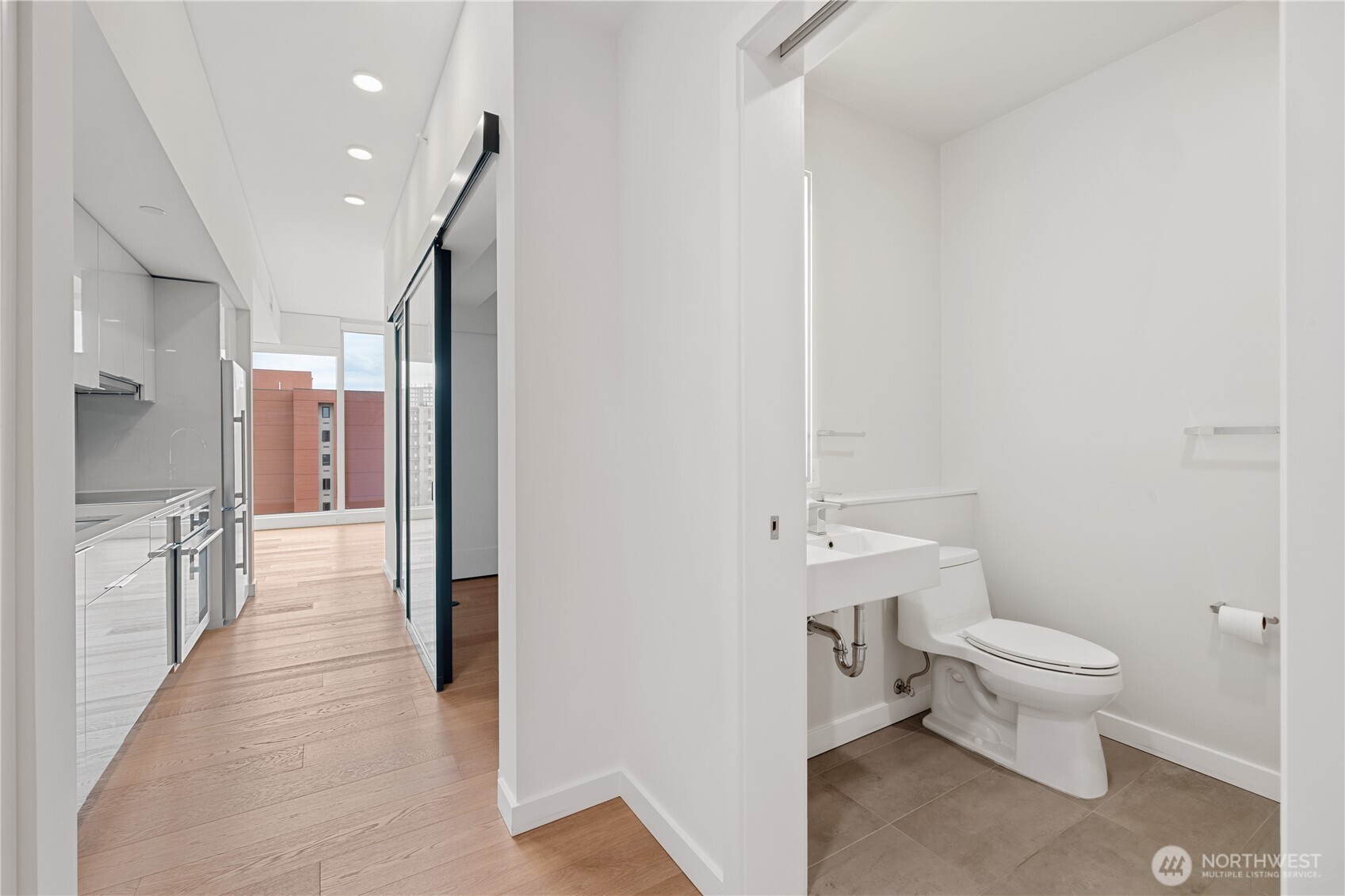 450 S Main Street #1205, Seattle, WA 98104