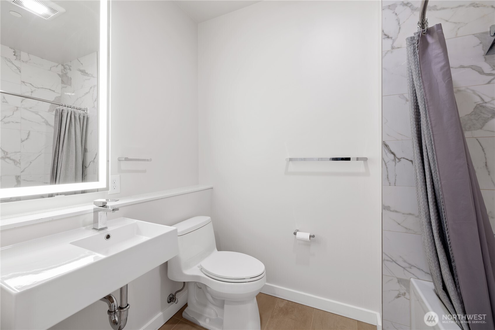 450 S Main Street #1205, Seattle, WA 98104