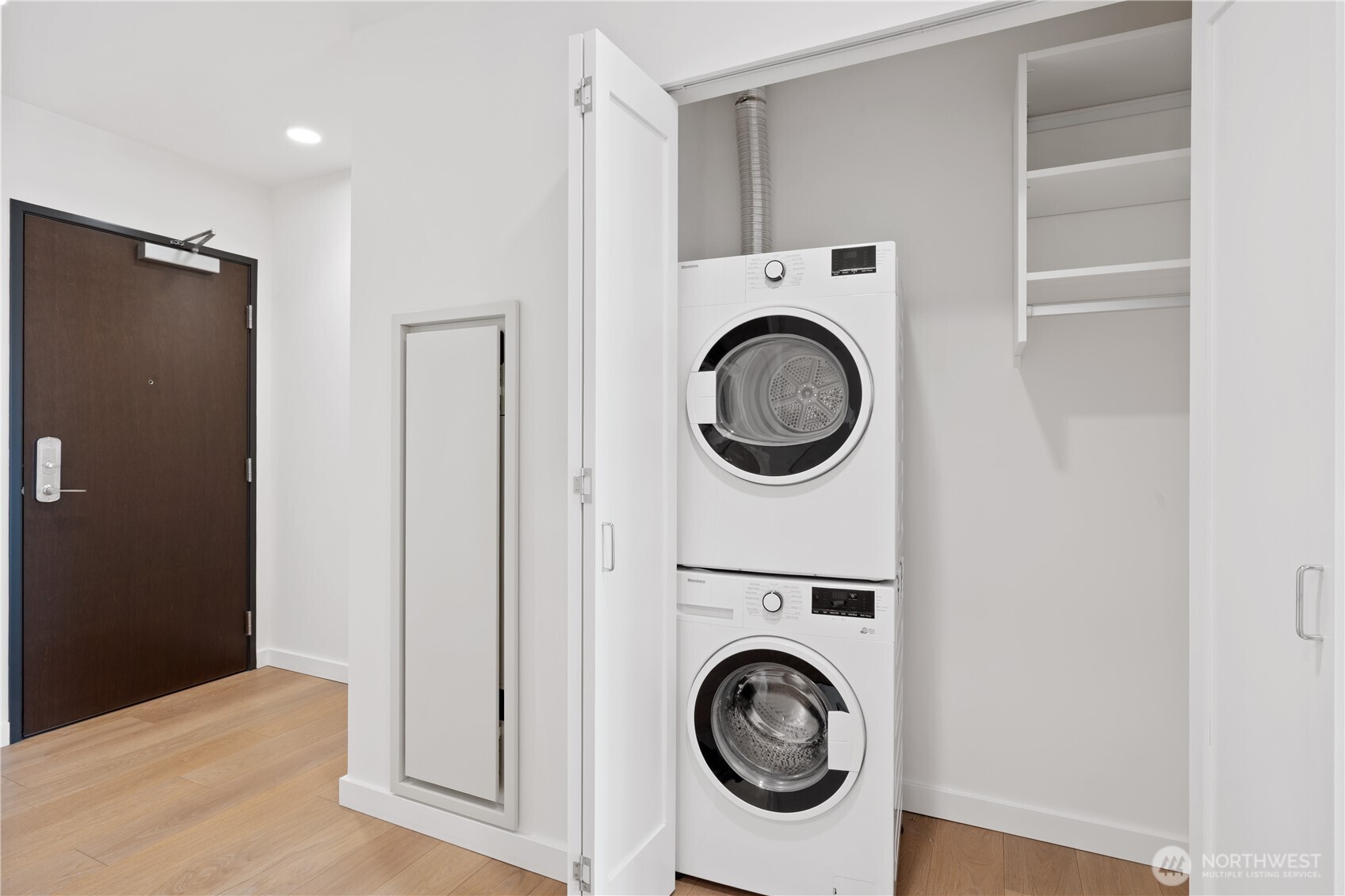 450 S Main Street #1205, Seattle, WA 98104