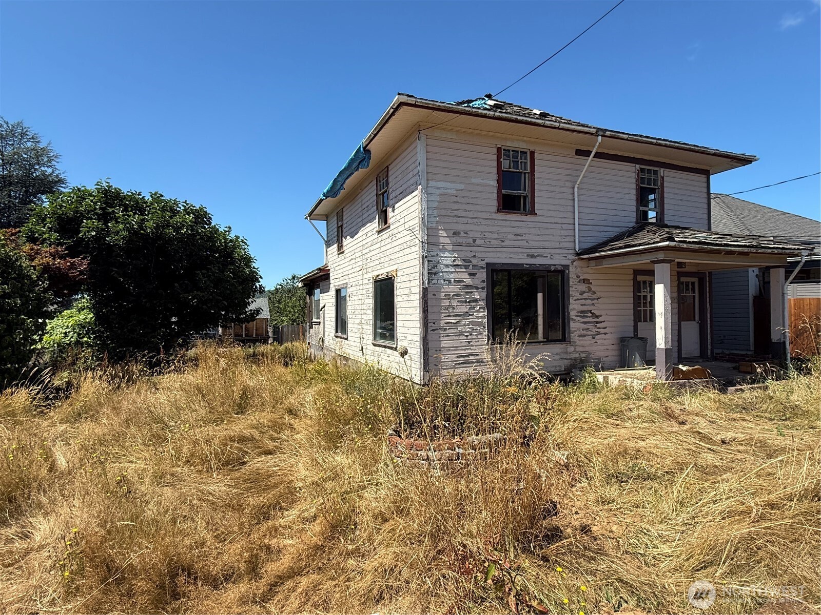 222 12th Street , Raymond, WA 98577