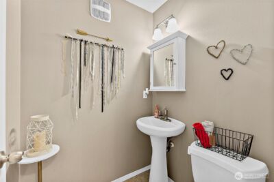 17801 14th Avenue Ct E, Spanaway, WA 98387 - Photo 4