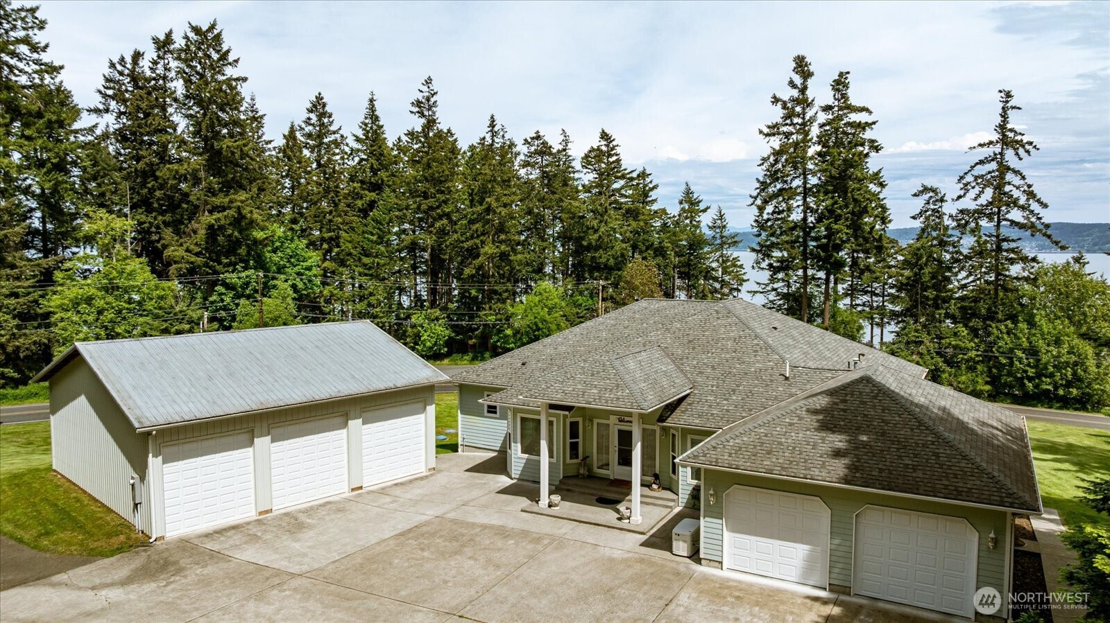 152 E Morris Road , Coupeville, WA 98239