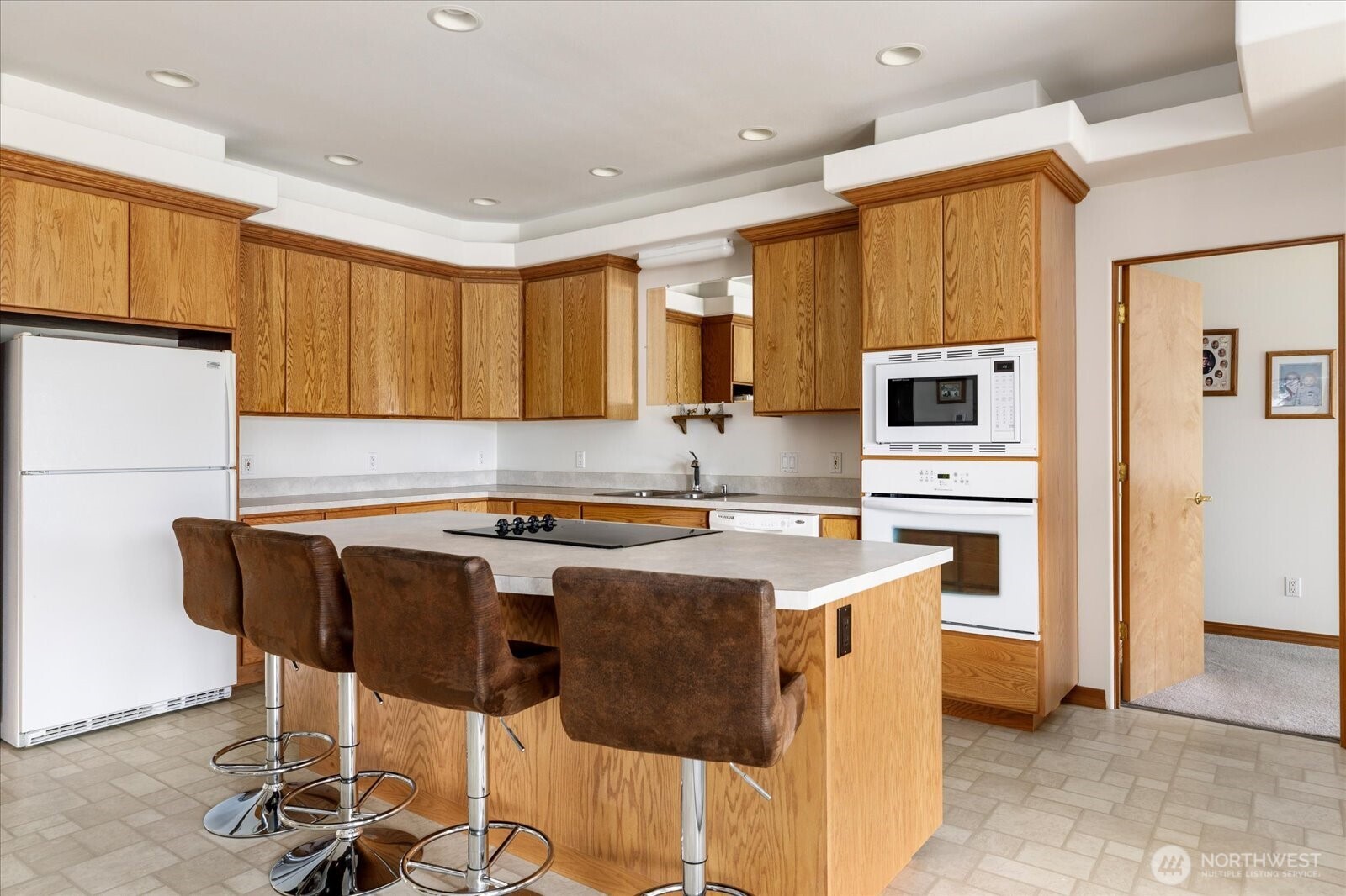 152 E Morris Road , Coupeville, WA 98239