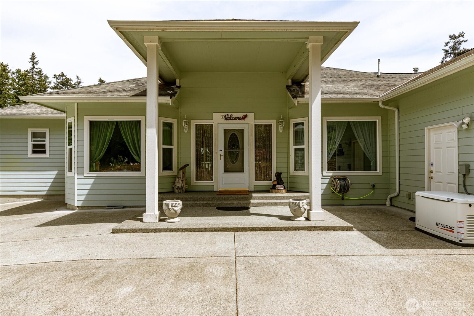152 E Morris Road , Coupeville, WA 98239