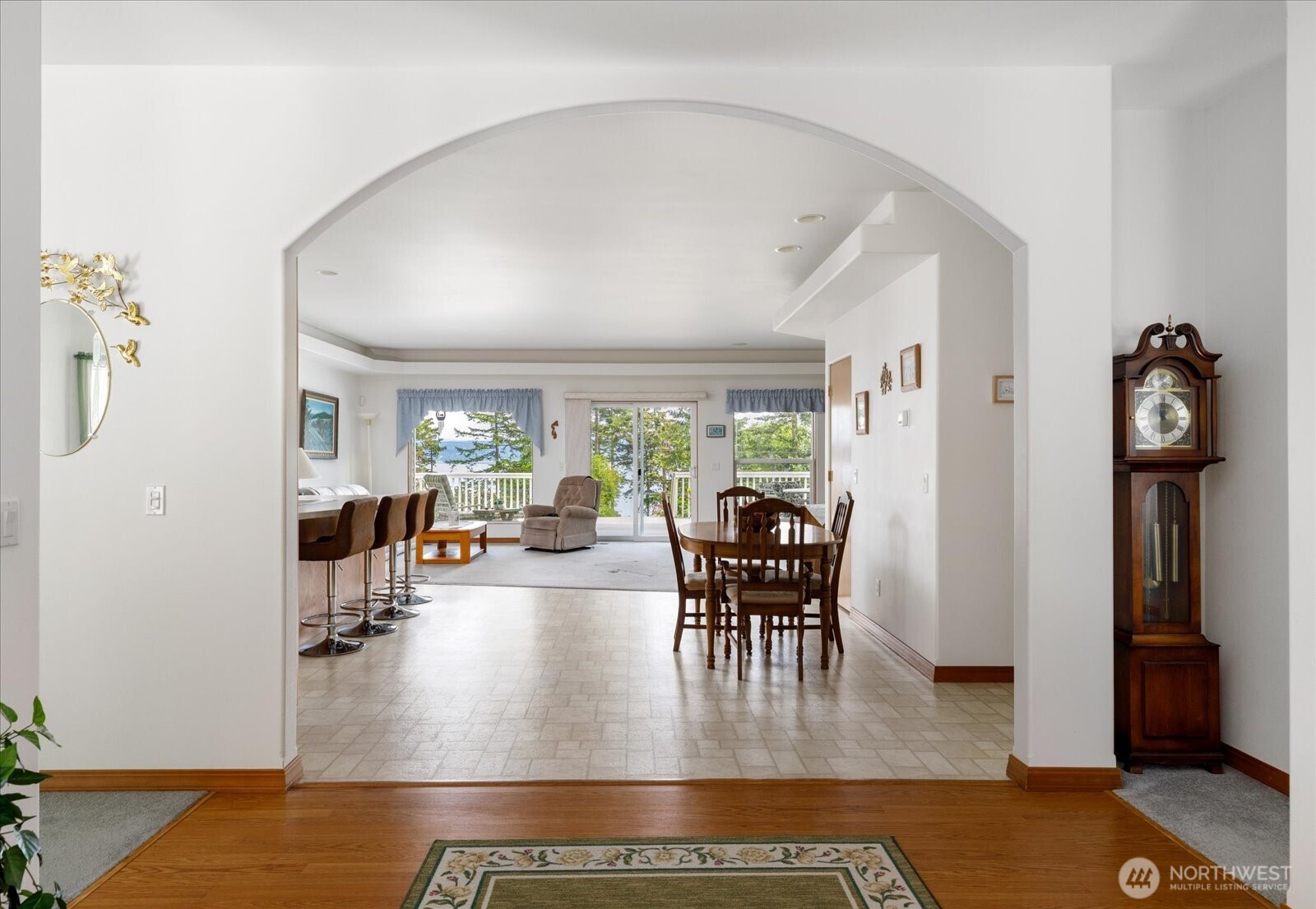 152 E Morris Road , Coupeville, WA 98239