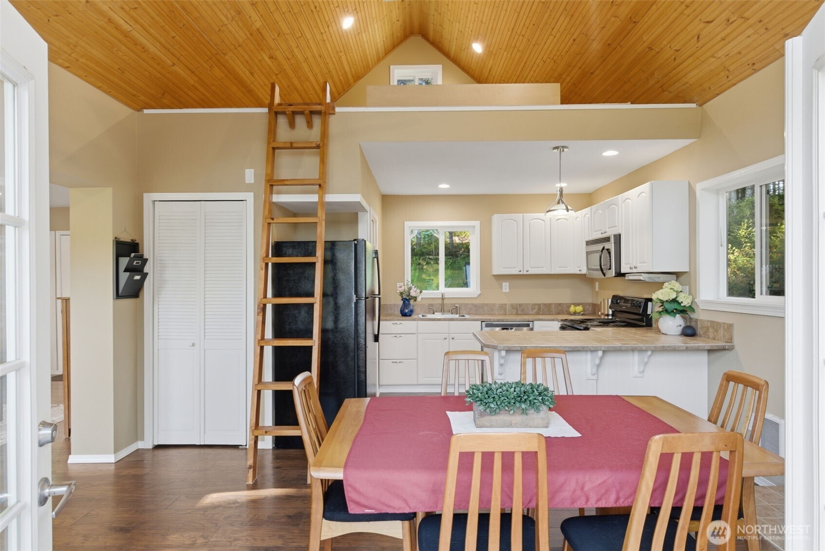 6971 NE Tahuya Blacksmith Road , Tahuya, WA 98588