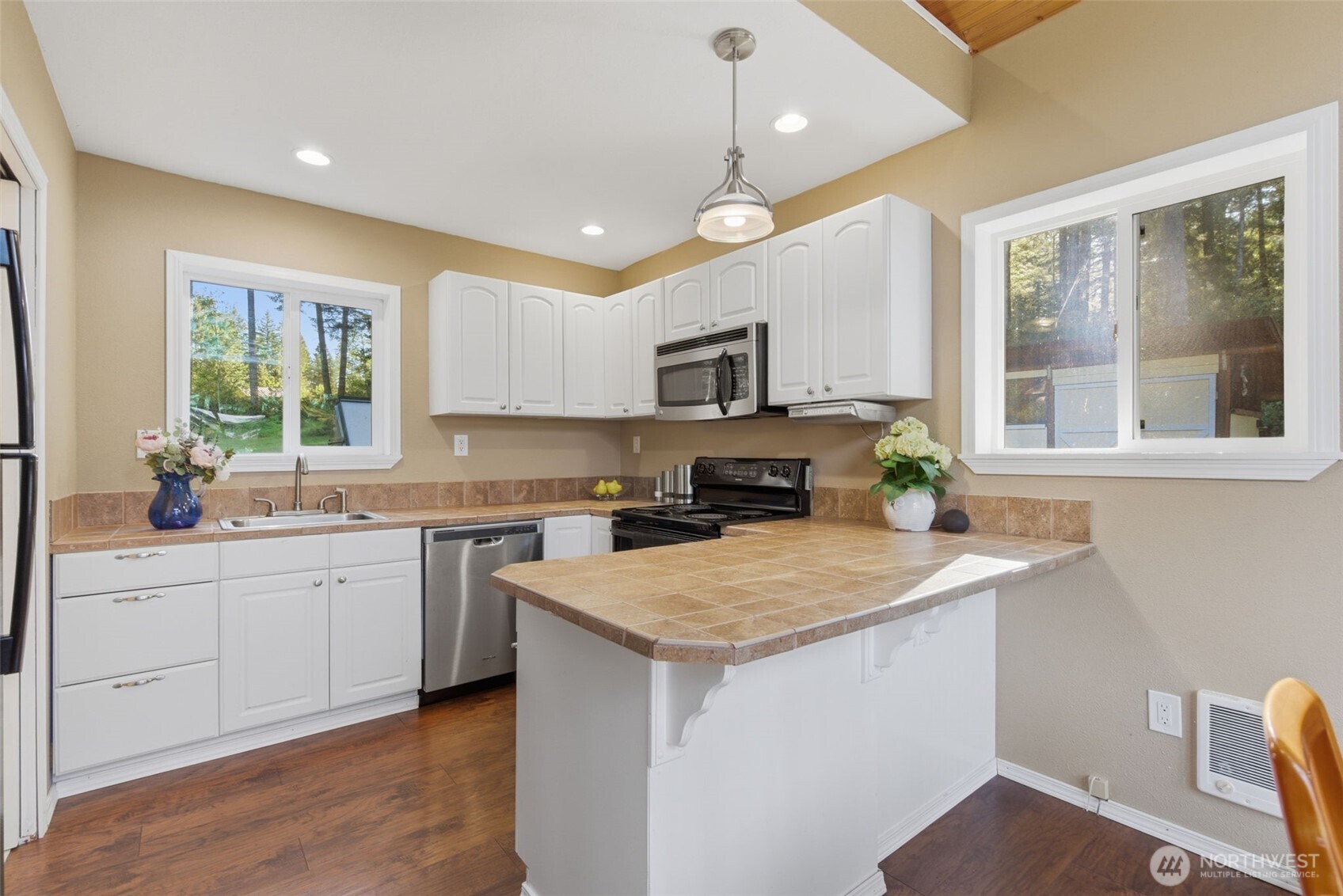 6971 NE Tahuya Blacksmith Road , Tahuya, WA 98588