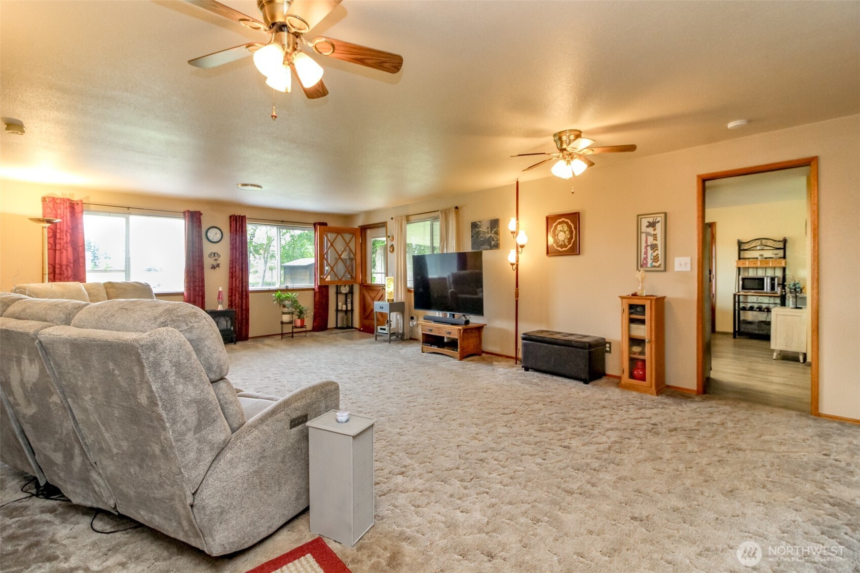 45223 284th Avenue SE, Enumclaw, WA 98022