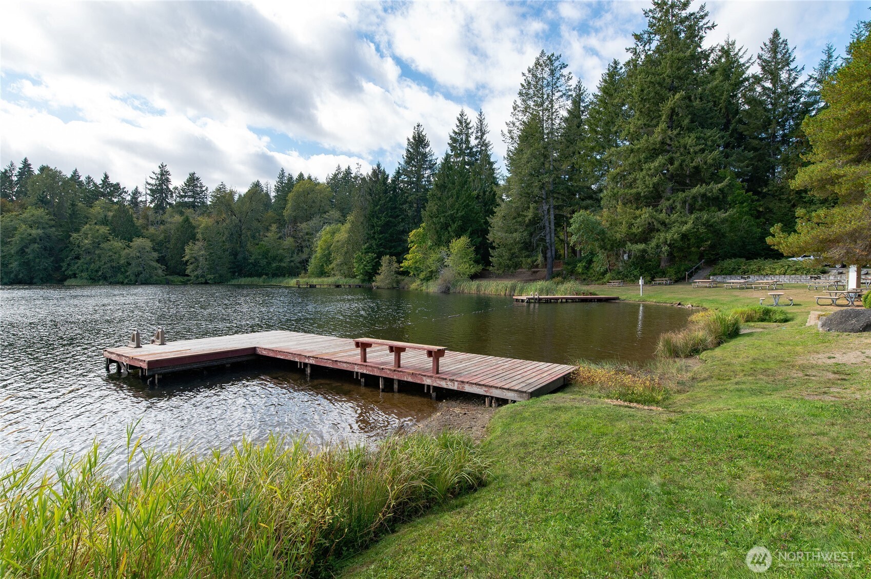 261 E Rainier Court , Allyn, WA 98524