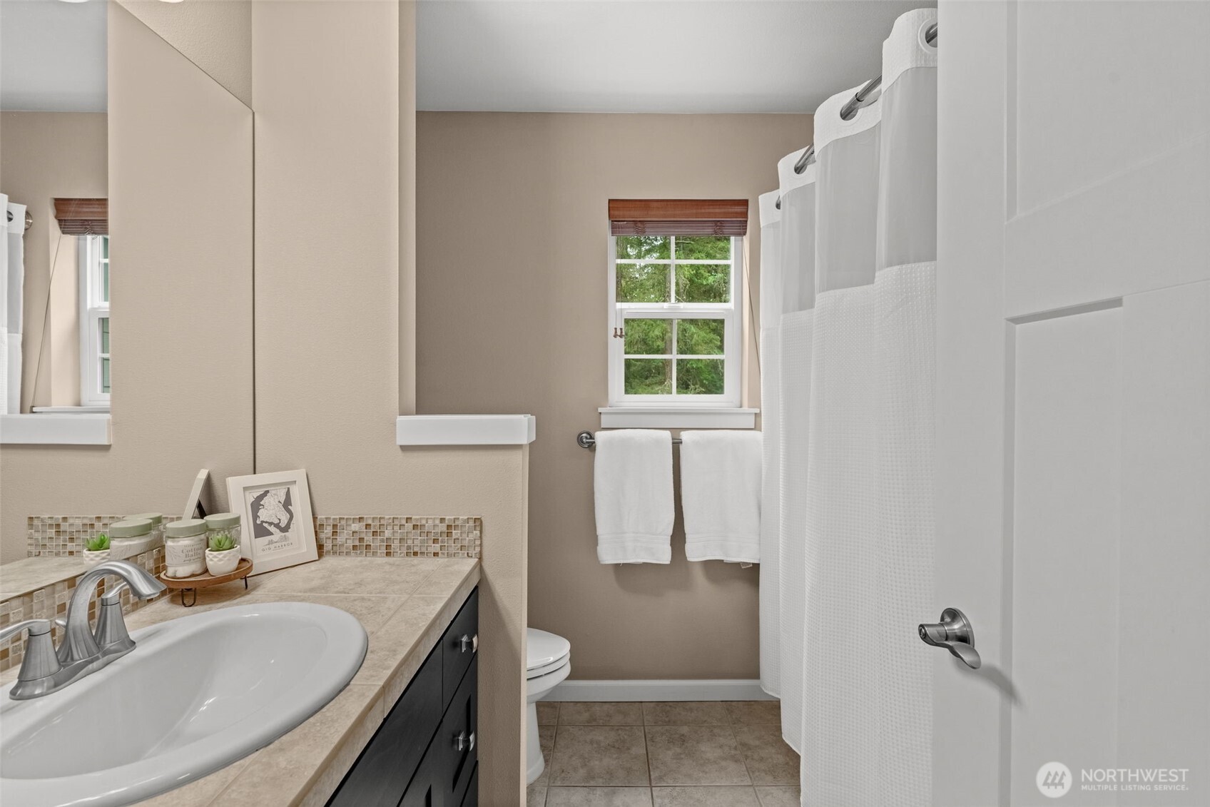 9328 74th Avenue NW, Gig Harbor, WA 98332