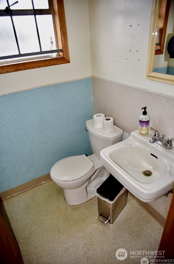 447 SW 152nd Street #206, Burien, WA 98166