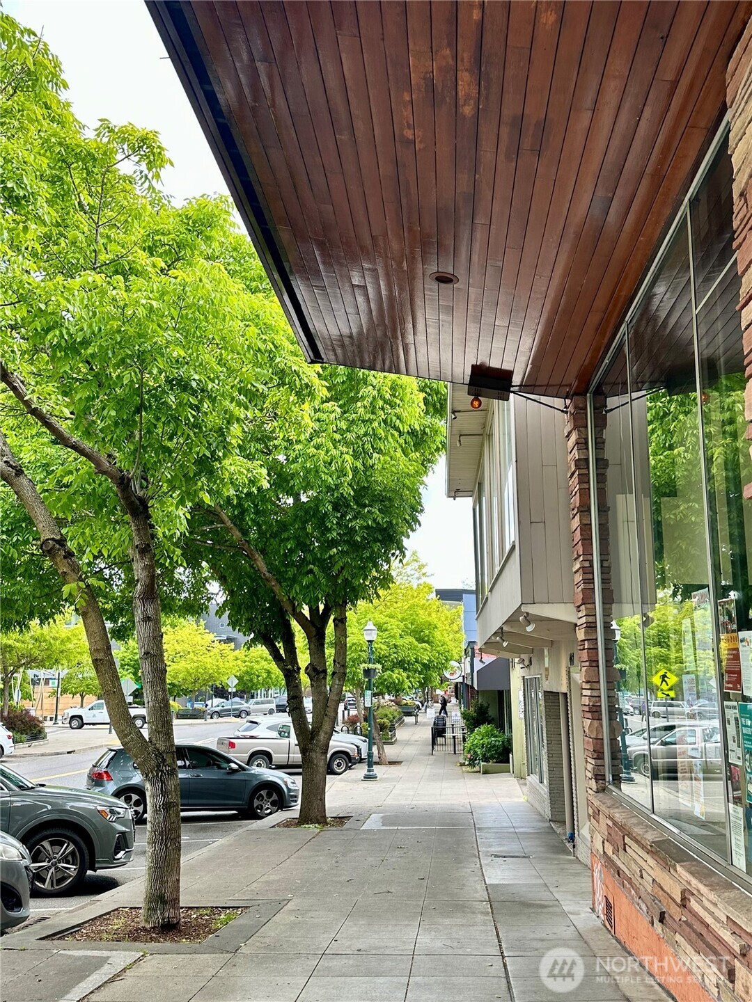 447 SW 152nd Street #206, Burien, WA 98166