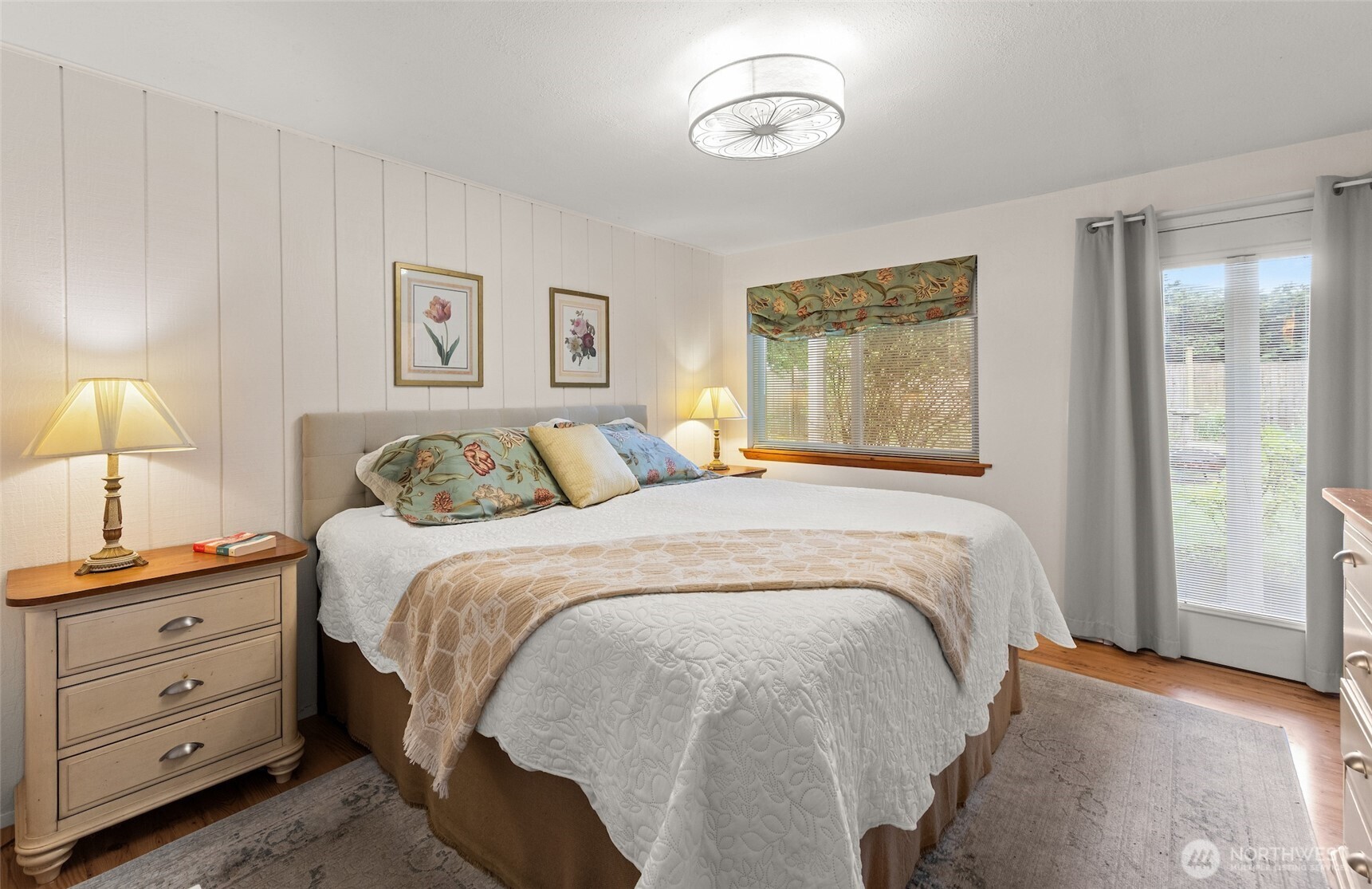 25720 78th Avenue SW, Vashon, WA 98070