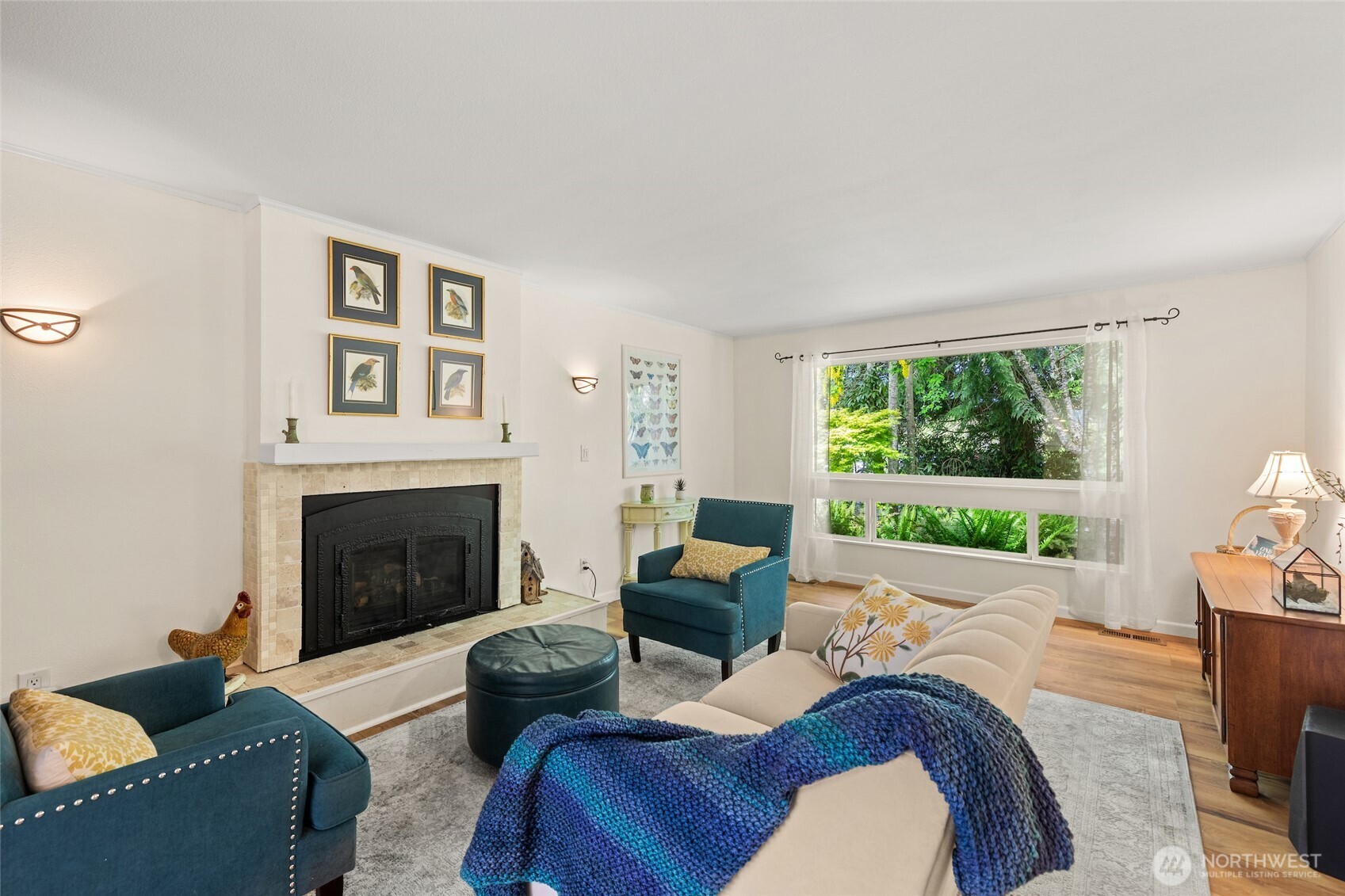 25720 78th Avenue SW, Vashon, WA 98070