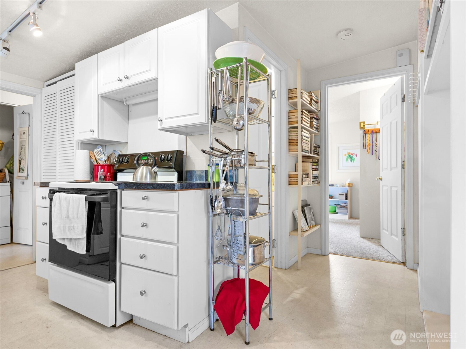 29001 O Street , Ocean Park, WA 98640