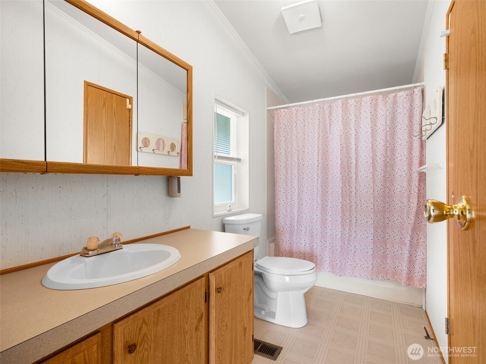 29603 I Street , Ocean Park, WA 98640