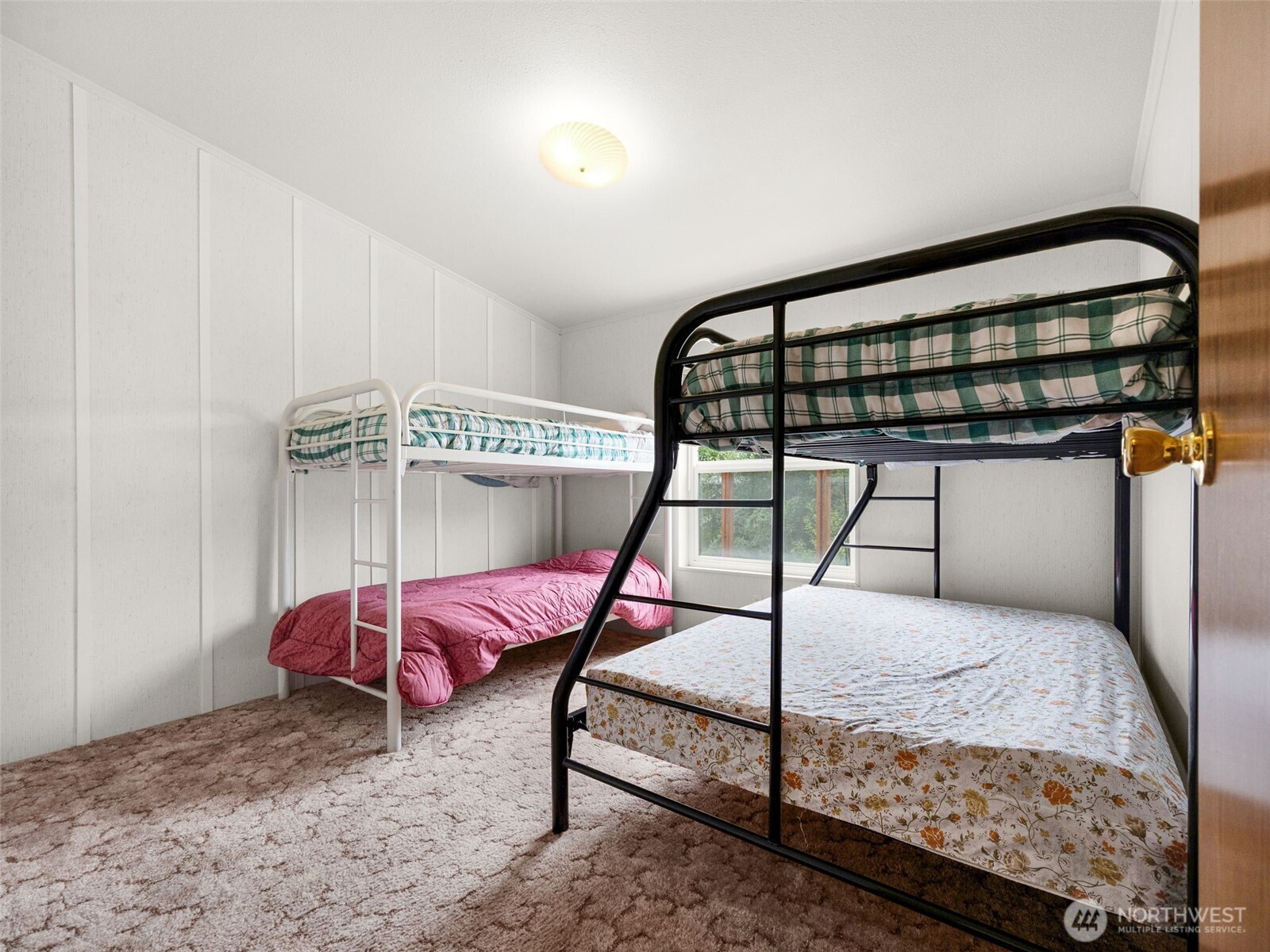 29603 I Street , Ocean Park, WA 98640