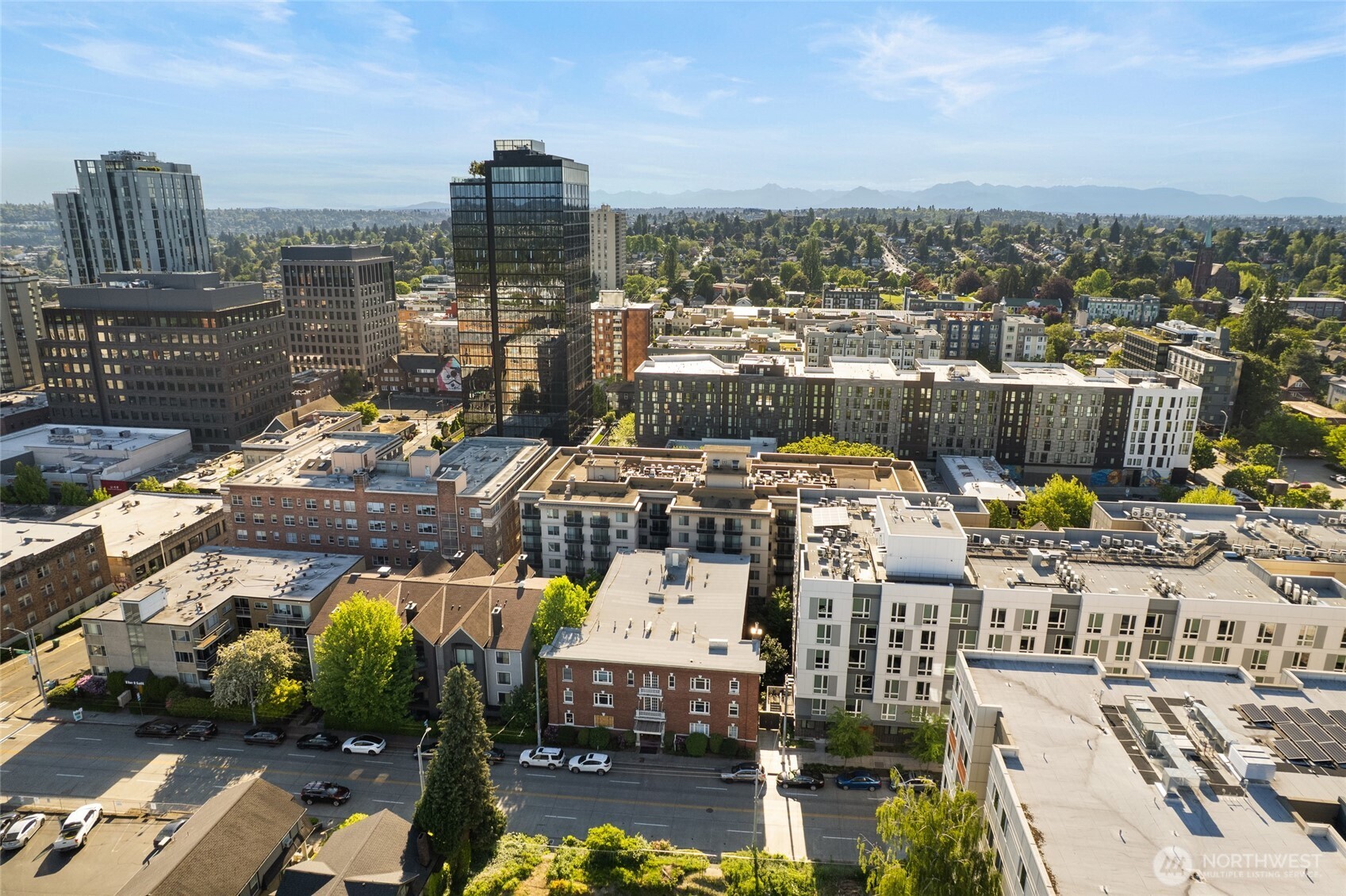 4725 15th Avenue NE #12, Seattle, WA 98105