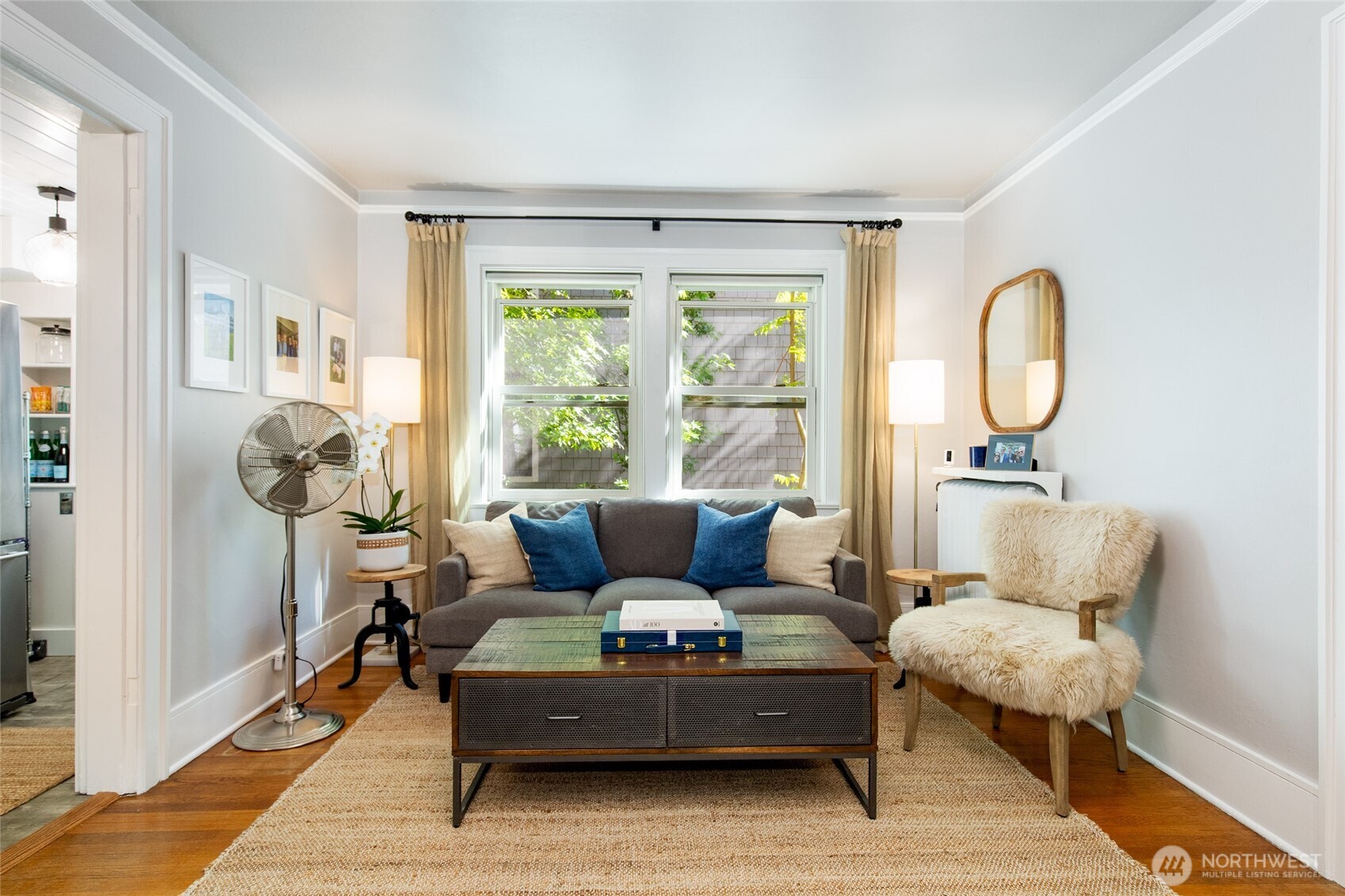 4725 15th Avenue NE #12, Seattle, WA 98105