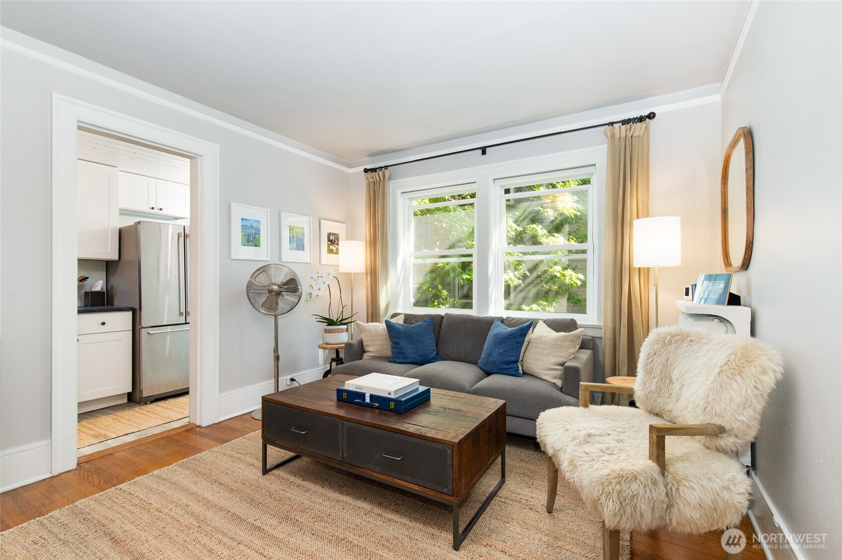 4725 15th Avenue NE #12, Seattle, WA 98105