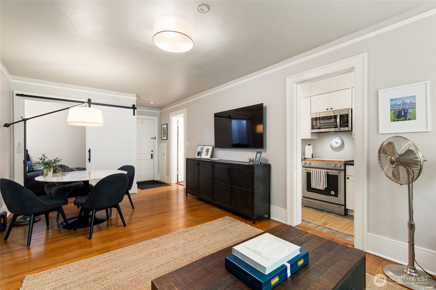 4725 15th Avenue NE #12, Seattle, WA 98105