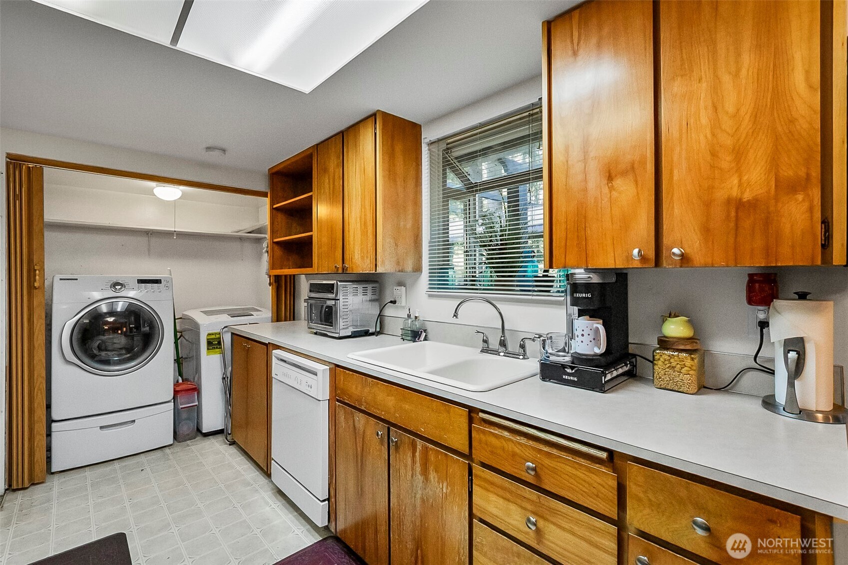 19761 NE 156th , Woodinville, WA 98077
