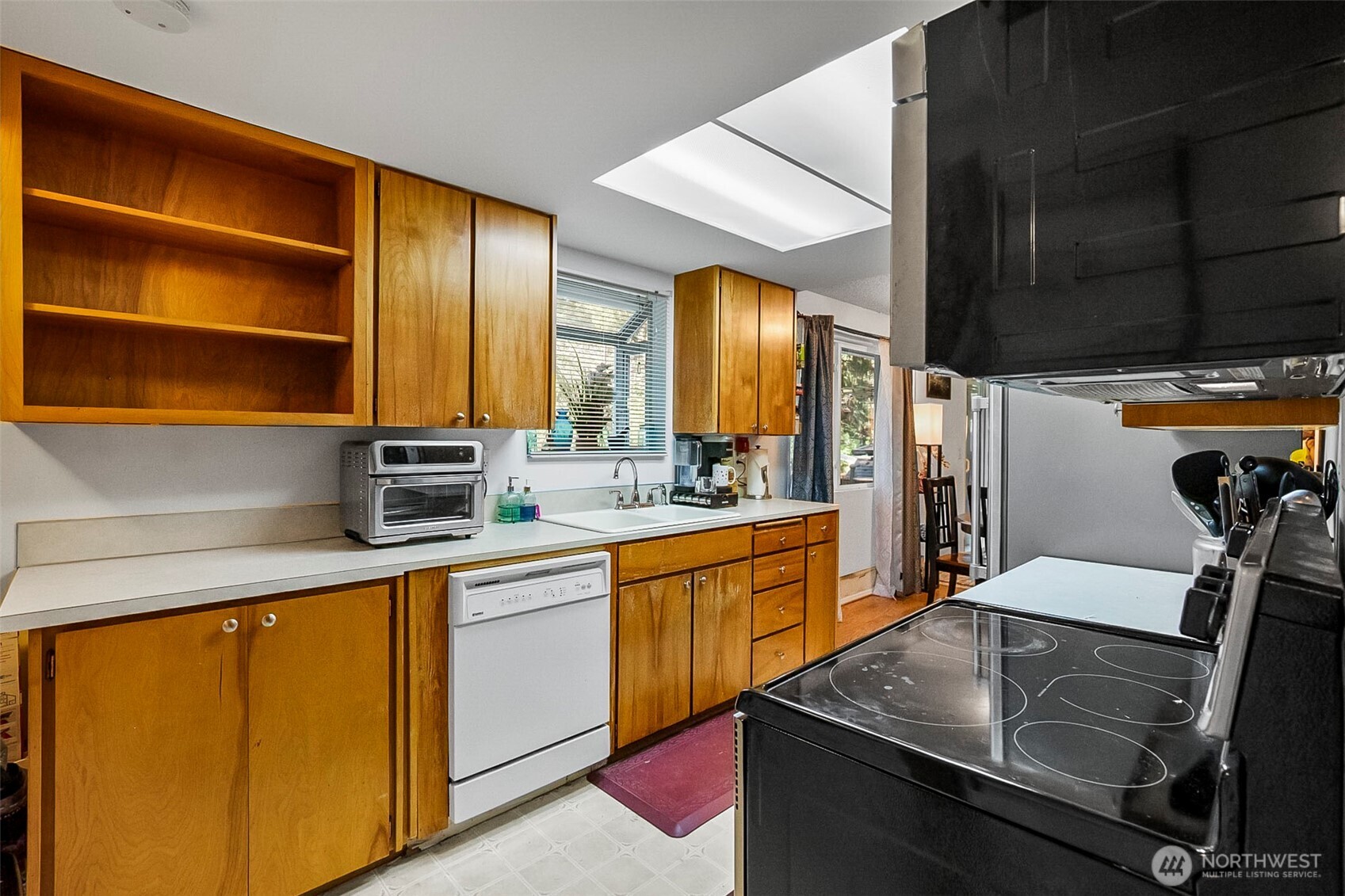 19761 NE 156th , Woodinville, WA 98077