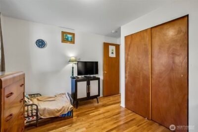 19761 NE 156th , Woodinville, WA 98077 - Photo 23