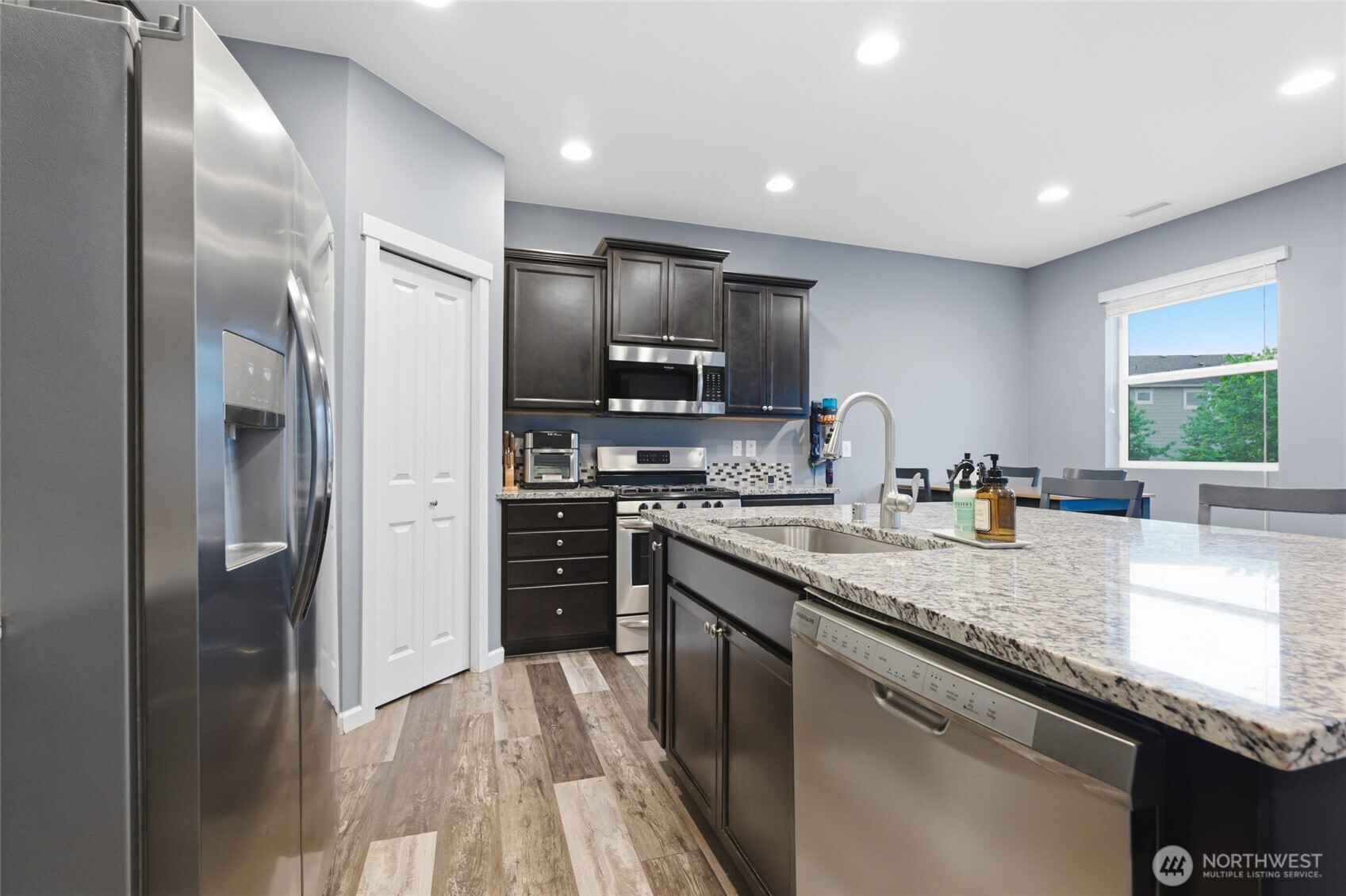 914 O'Farrell Lane NW, Orting, WA 98360