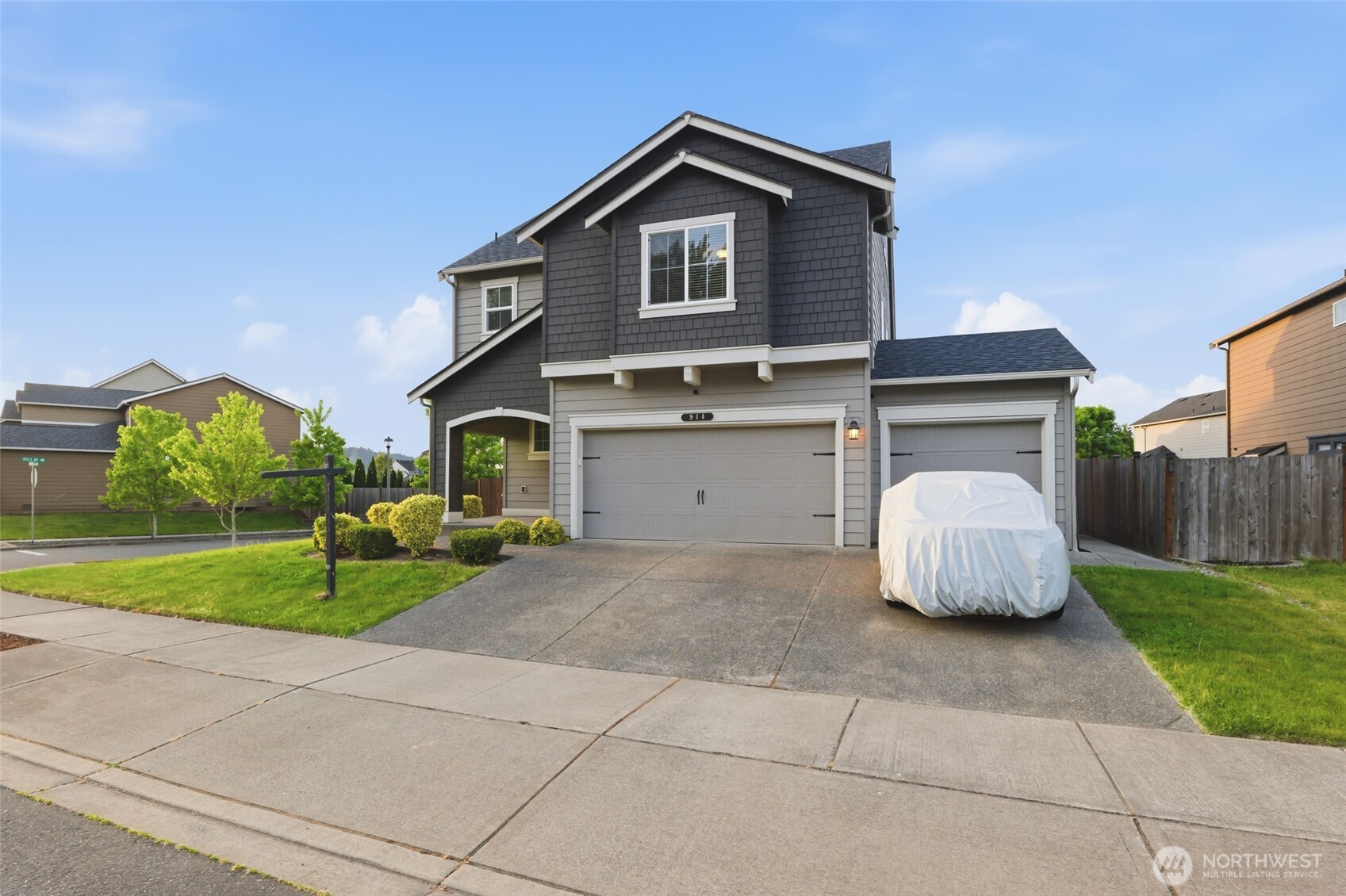 914 O'Farrell Lane NW, Orting, WA 98360