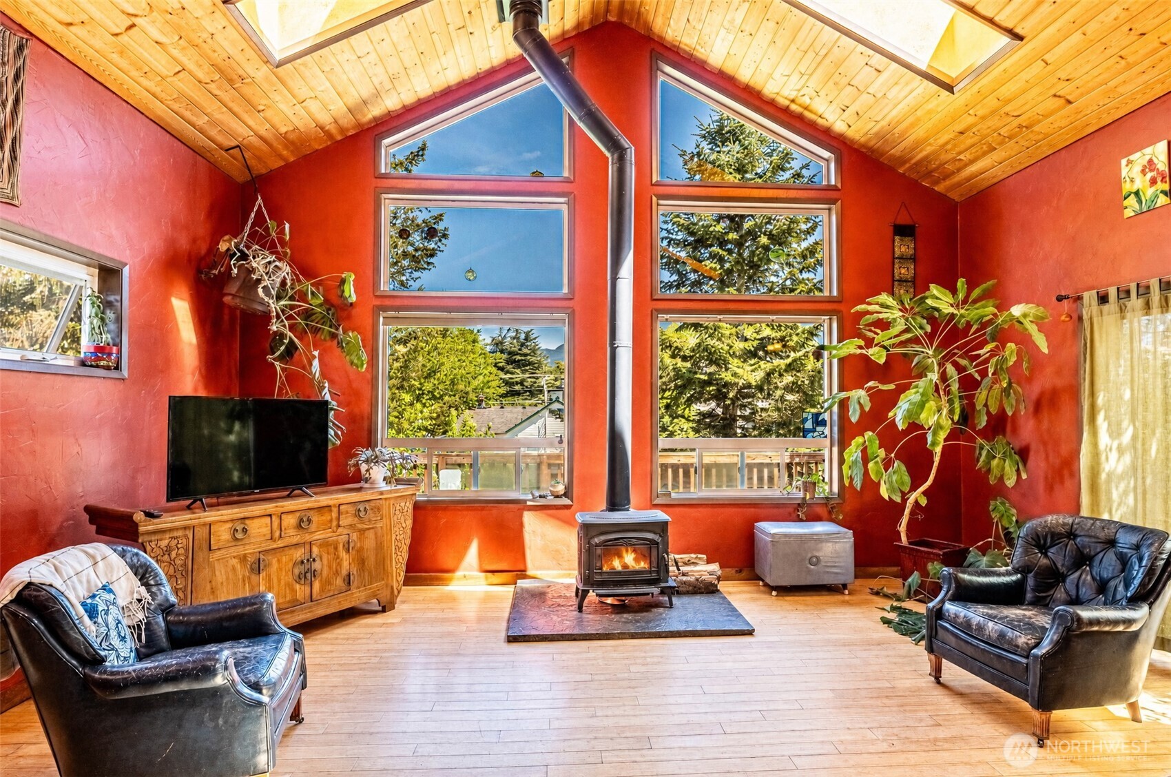 8102 Silva Avenue SE, Snoqualmie, WA 98065