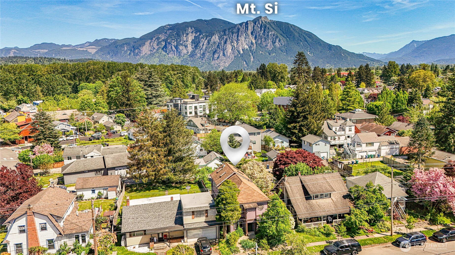 8102 Silva Avenue SE, Snoqualmie, WA 98065