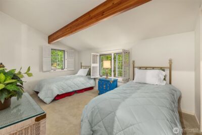 4331 Rhodes End NE, Bainbridge Island, WA 98110-3270 - Photo 19