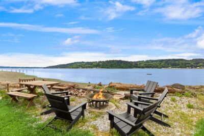 4331 Rhodes End NE, Bainbridge Island, WA 98110-3270 - Photo 2