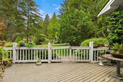 4331 Rhodes End NE, Bainbridge Island, WA 98110-3270 - Photo 21