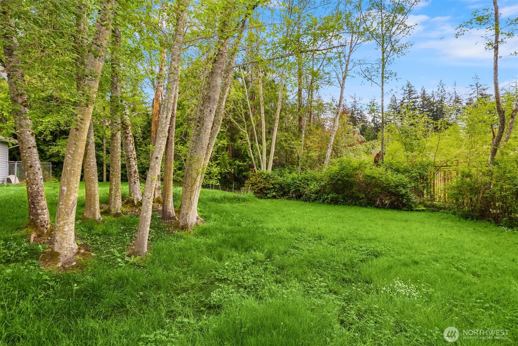 4331 Rhodes End NE, Bainbridge Island, WA 98110-3270