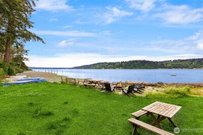 4331 Rhodes End NE, Bainbridge Island, WA 98110-3270 - Photo 29