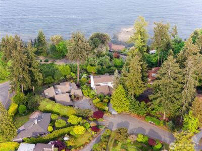 10879 Bill Point Circle NE, Bainbridge Island, WA 98110 - Photo 32