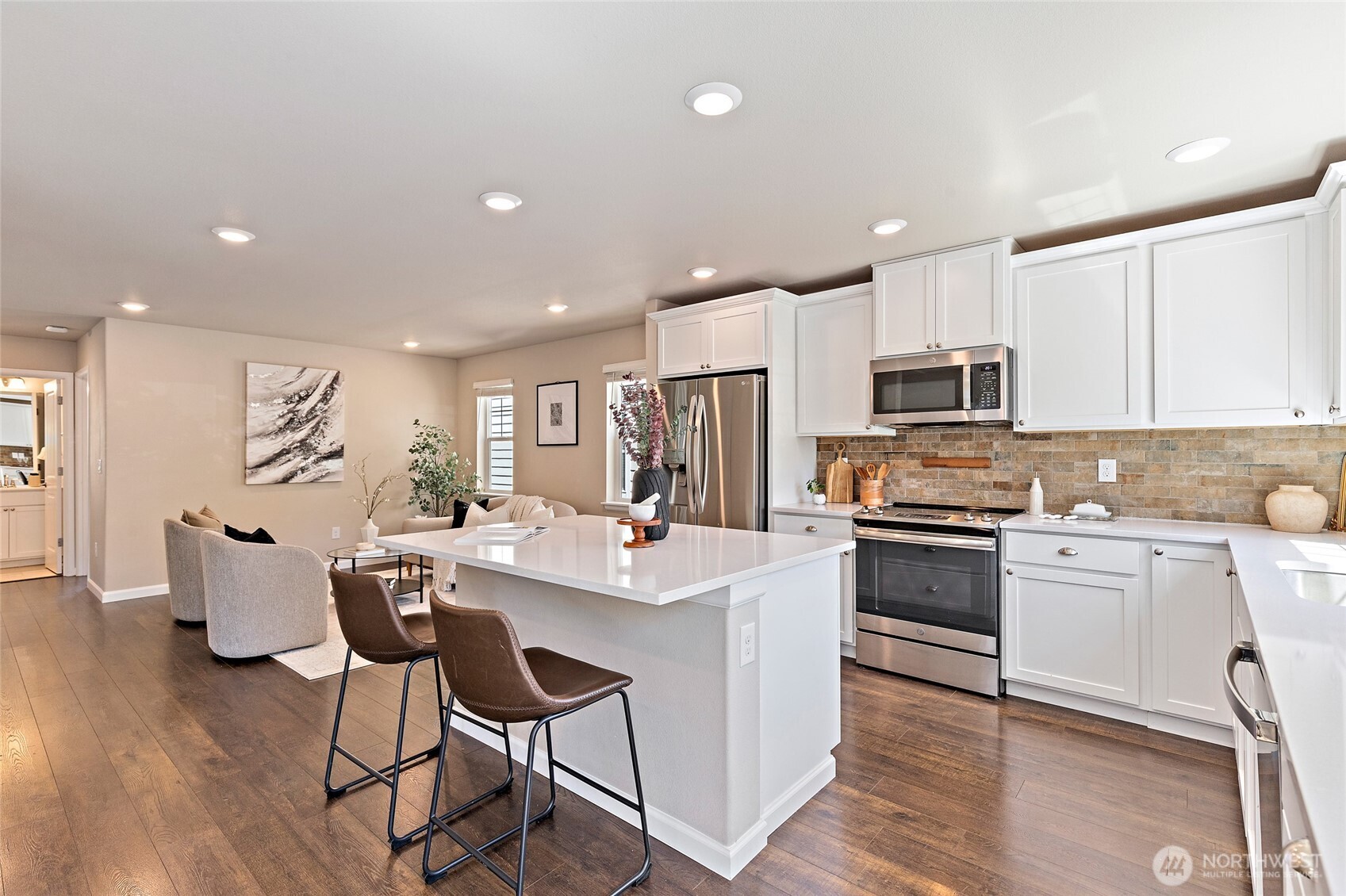 6724 34th Avenue SW, Seattle, WA 98126