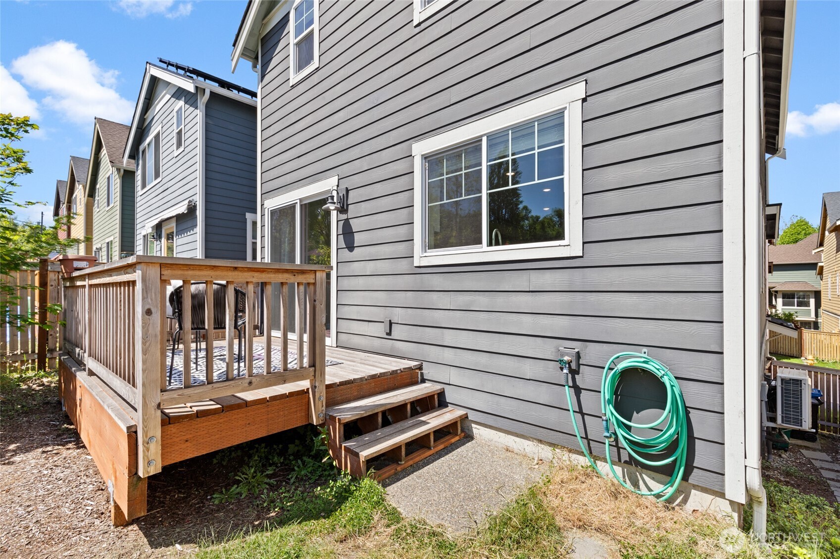 6724 34th Avenue SW, Seattle, WA 98126