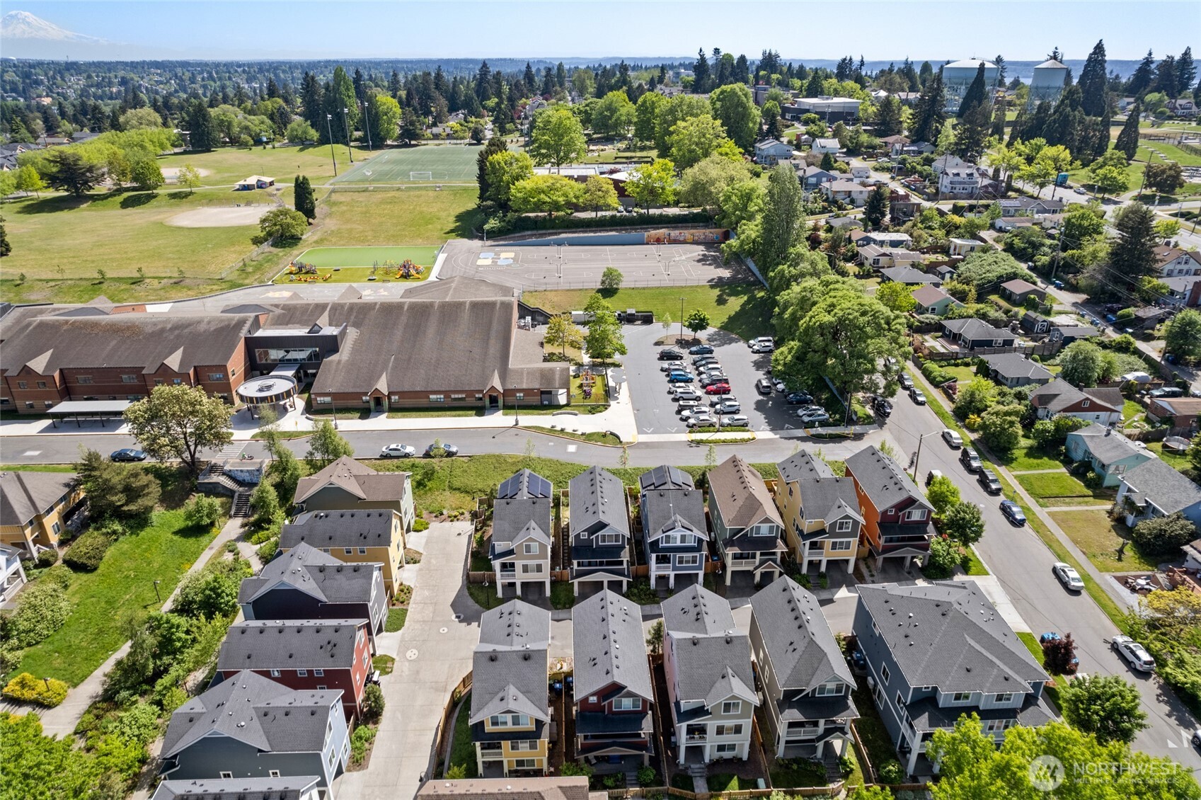6724 34th Avenue SW, Seattle, WA 98126