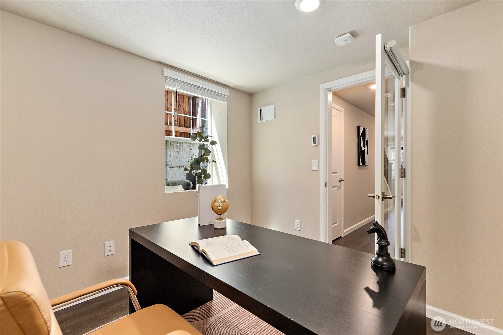 6724 34th Avenue SW, Seattle, WA 98126