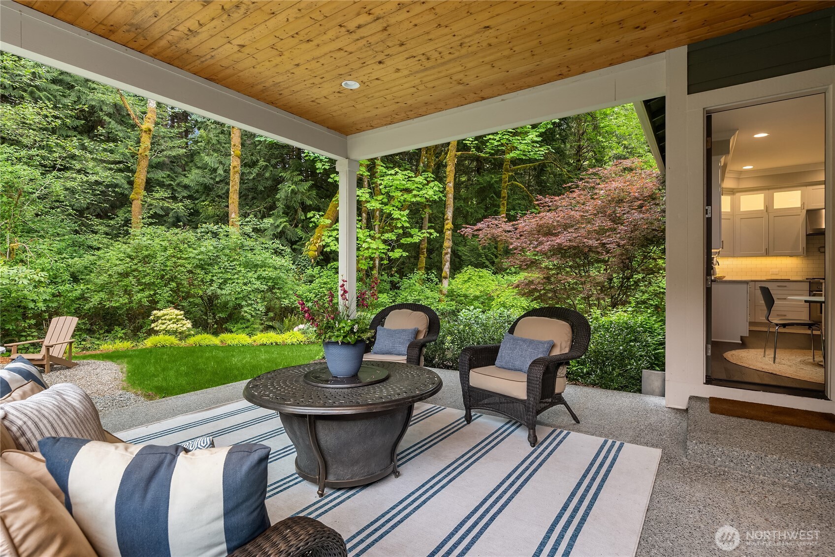 6903 NE New Brooklyn Road , Bainbridge Island, WA 98110