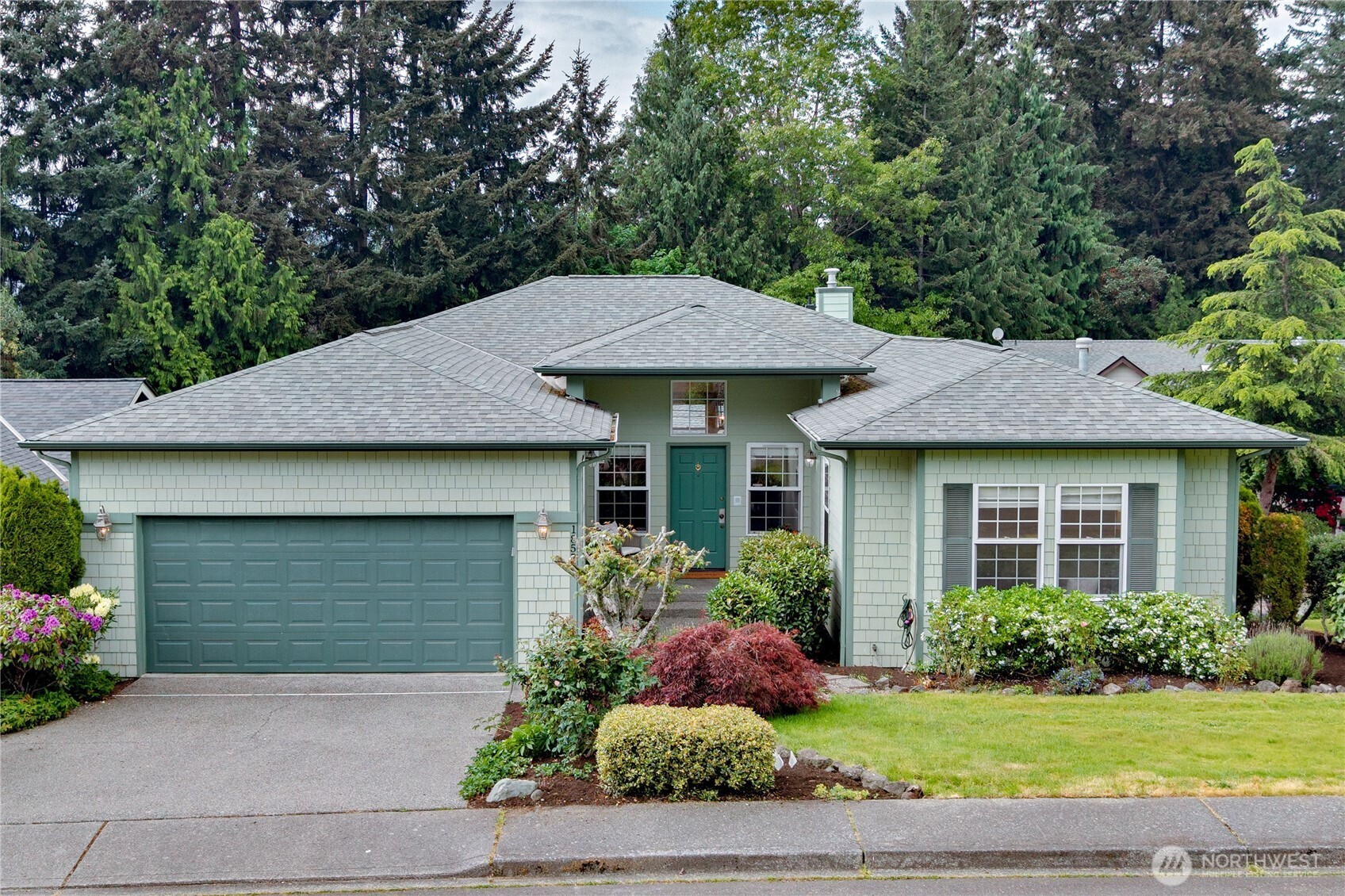 18575 Skog Court NE, Poulsbo, WA 98370