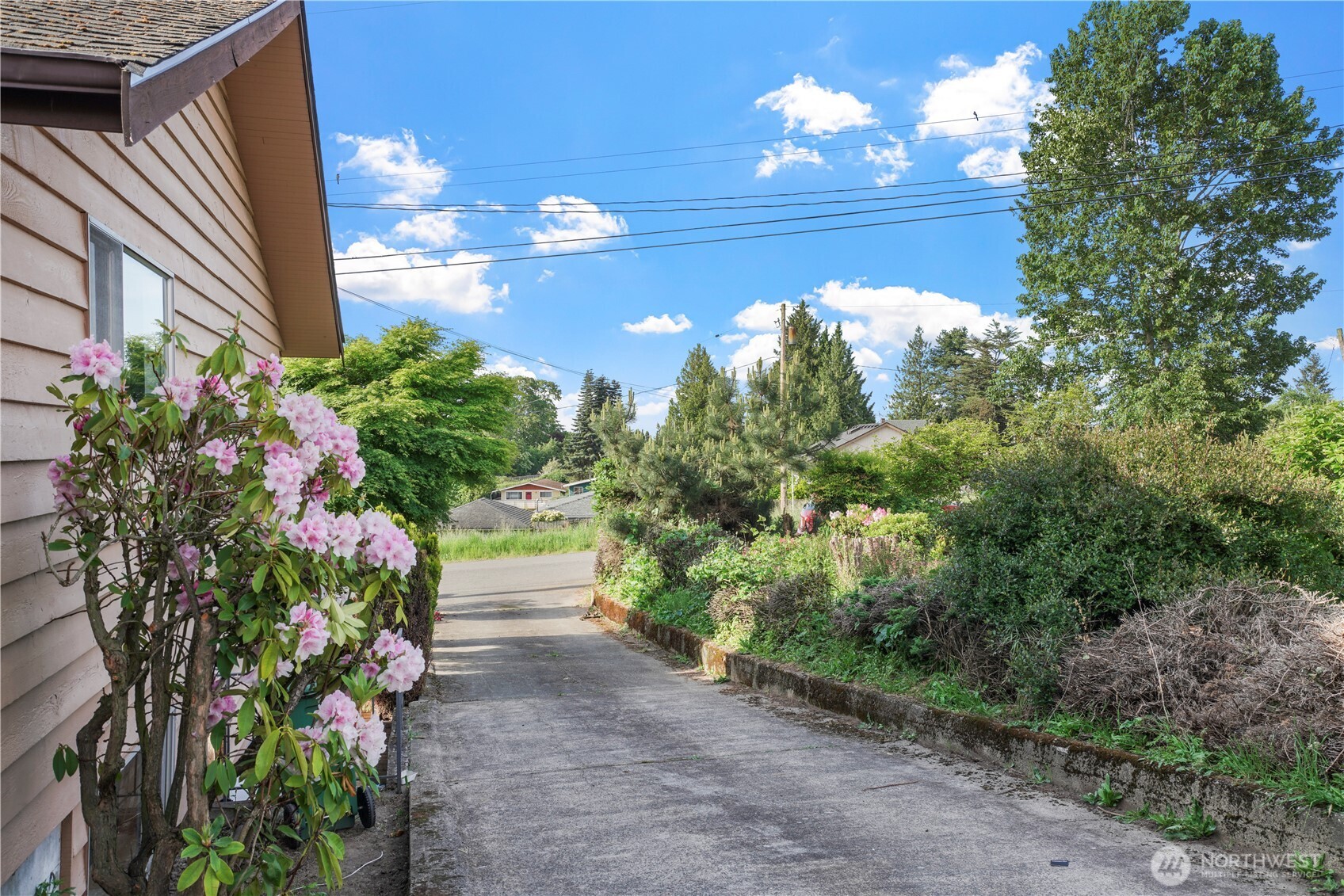 8626 S 134th Street , Seattle, WA 98178