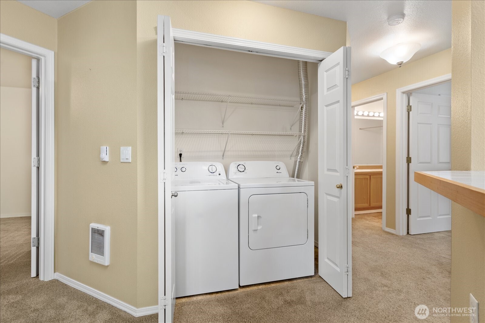 5731 12th Avenue W #I-101, Everett, WA 98203
