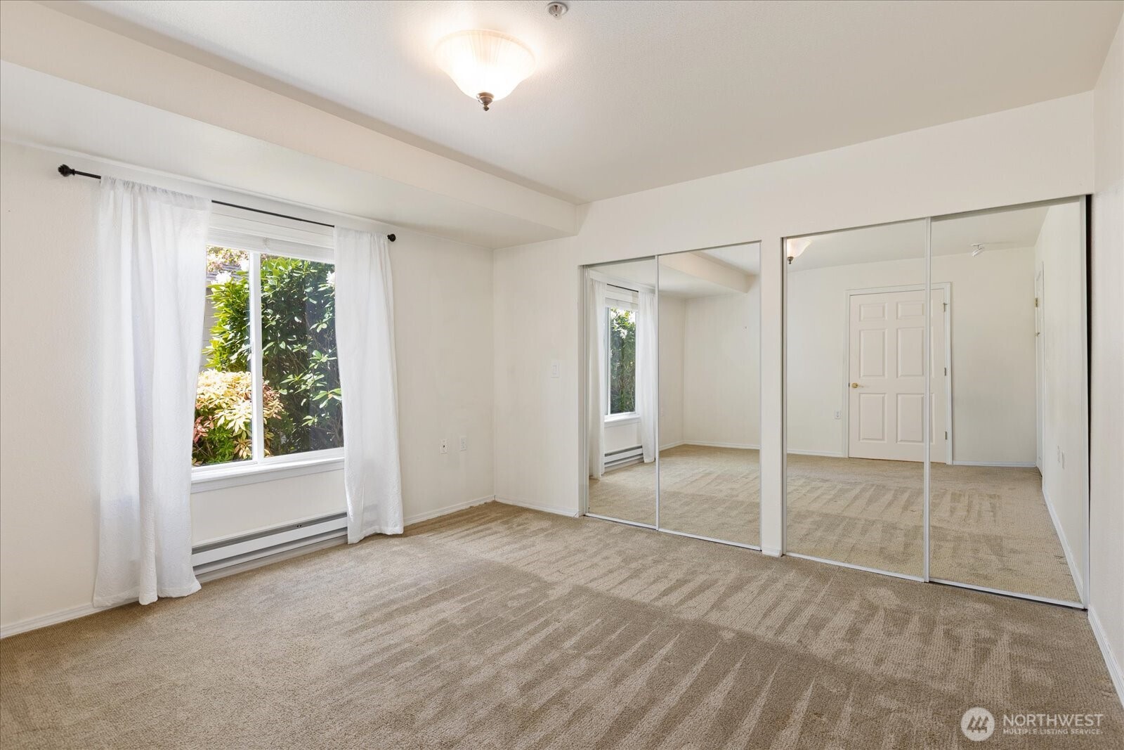 5731 12th Avenue W #I-101, Everett, WA 98203