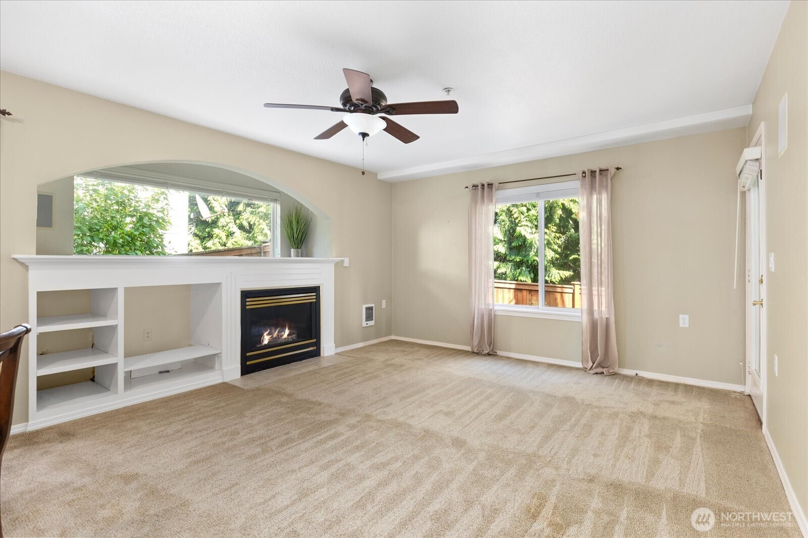 5731 12th Avenue W #I-101, Everett, WA 98203