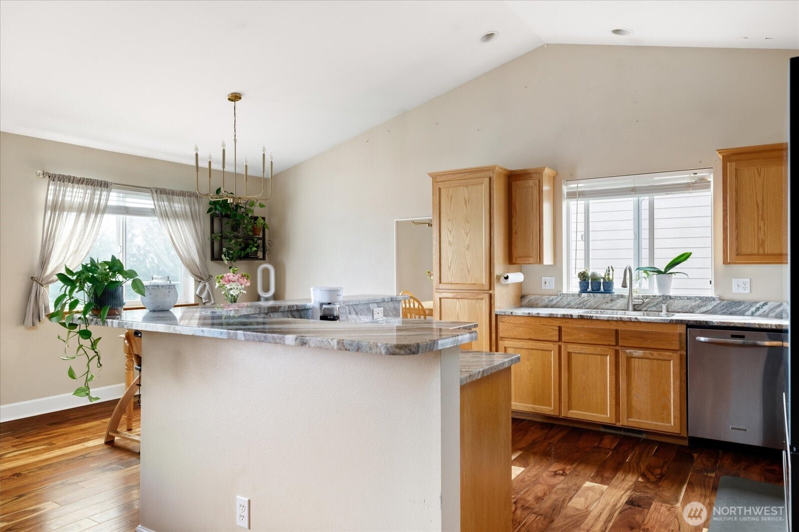 1430 NW Camellia Loop , Oak Harbor, WA 98277