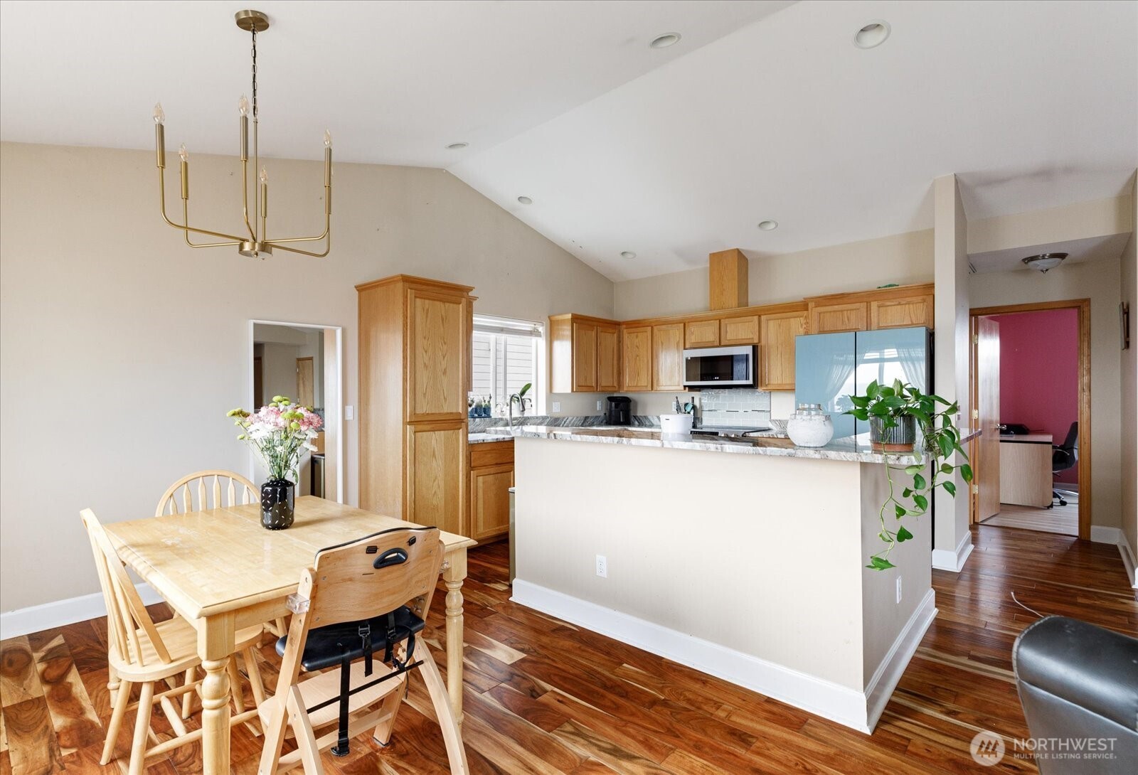 1430 NW Camellia Loop , Oak Harbor, WA 98277